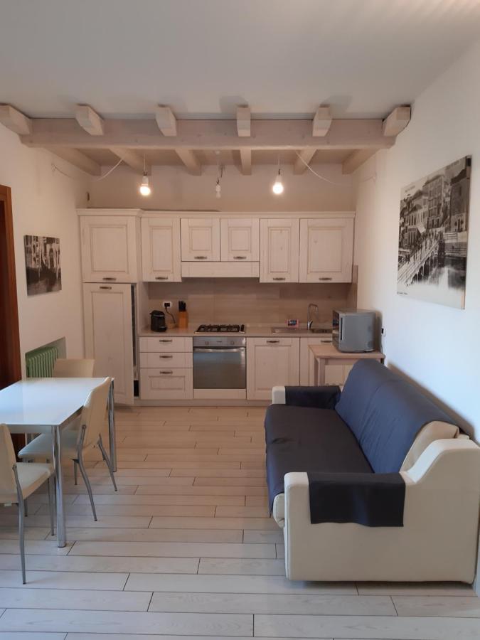Sweet Appartment Di Guido เปสเคียรา เดล การ์ดา ภายนอก รูปภาพ